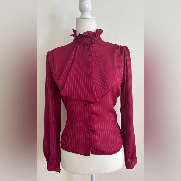 Vintage At Once Scarf collared blouse  Bow Detail size small - Picture 1 of 12